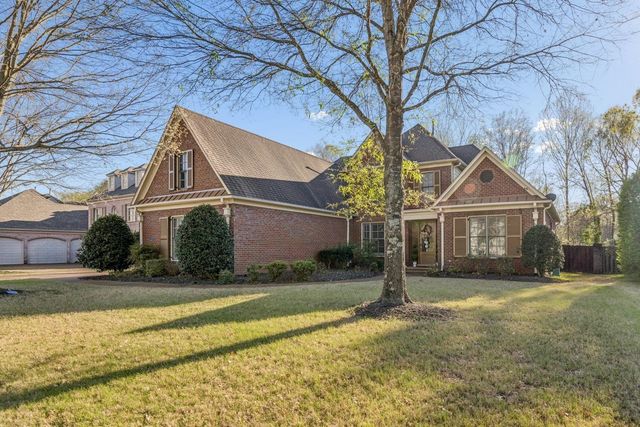 1854 ALMADALE FARMS PKY, Collierville, TN 38017