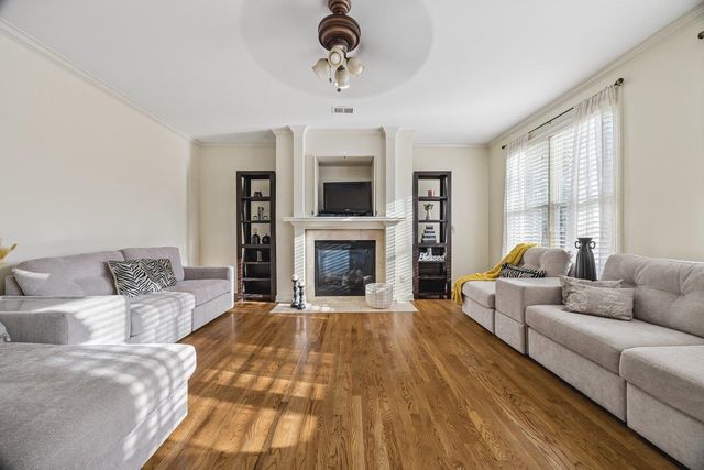 1854 ALMADALE FARMS PKY, Collierville, TN 38017