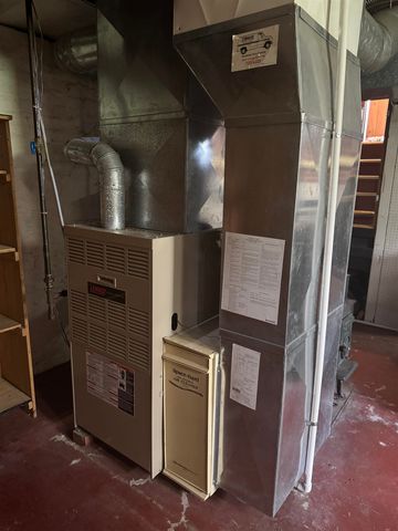 1627 S M-52 Highway, Owosso, MI 48867