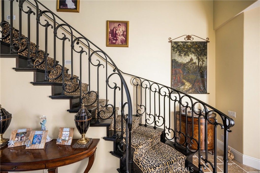 Image 16 of property listing at 3222 Clay Street, Newport Beach, CA 92663