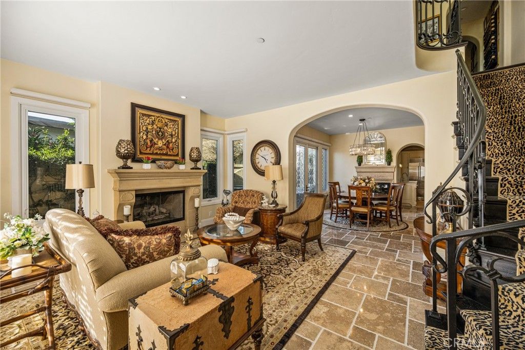 Image 5 of property listing at 3222 Clay Street, Newport Beach, CA 92663