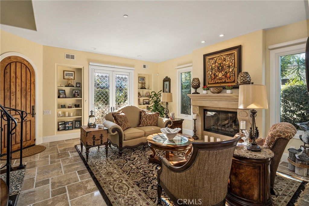 Image 6 of property listing at 3222 Clay Street, Newport Beach, CA 92663