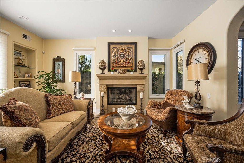 Image 7 of property listing at 3222 Clay Street, Newport Beach, CA 92663