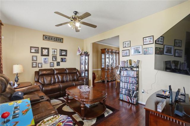 115 Dock Landing LOOP, South Mills, NC 27976