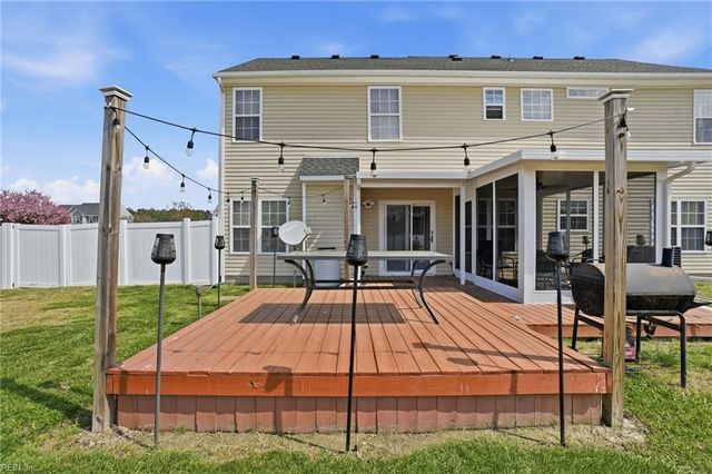 115 Dock Landing LOOP, South Mills, NC 27976