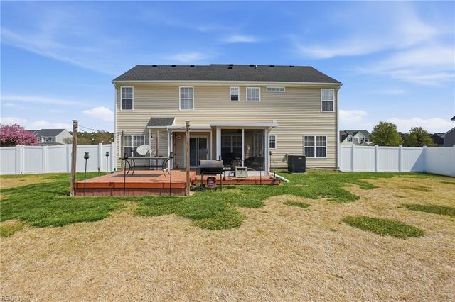 115 Dock Landing LOOP, South Mills, NC 27976