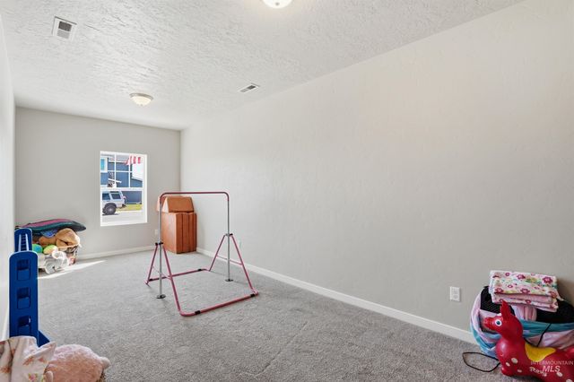 571 Dunmore Ave, Middleton, ID 83644