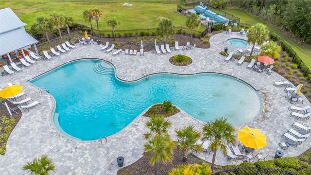 32630 COLDWATER CREEK LOOP, Wesley Chapel, FL 33545