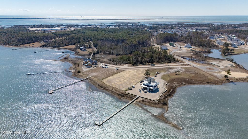 Image 1 of property listing at 109 Sanctuary Drive, Beaufort, NC 28516