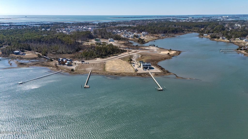 Image 10 of property listing at 109 Sanctuary Drive, Beaufort, NC 28516