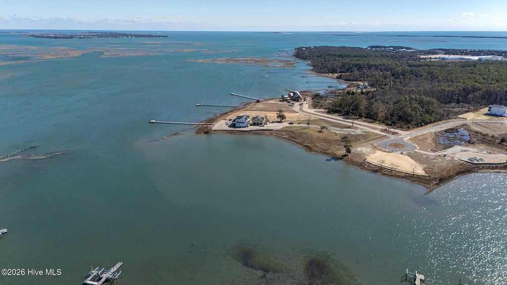 Image 12 of property listing at 109 Sanctuary Drive, Beaufort, NC 28516