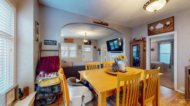 362 7th Ave N, Twin Falls, ID 83301