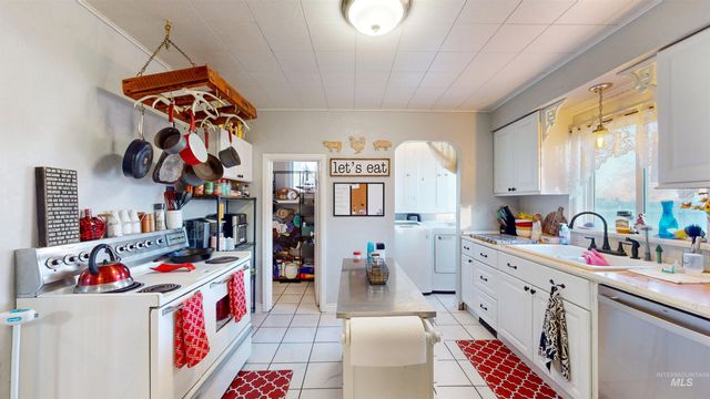 362 7th Ave N, Twin Falls, ID 83301