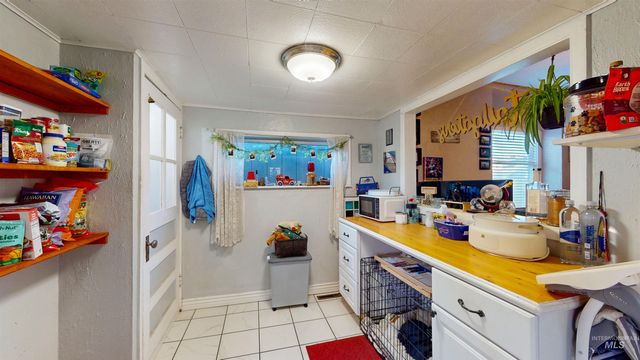 362 7th Ave N, Twin Falls, ID 83301