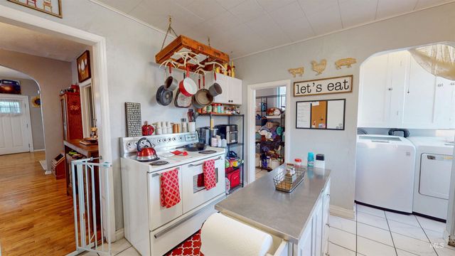 362 7th Ave N, Twin Falls, ID 83301