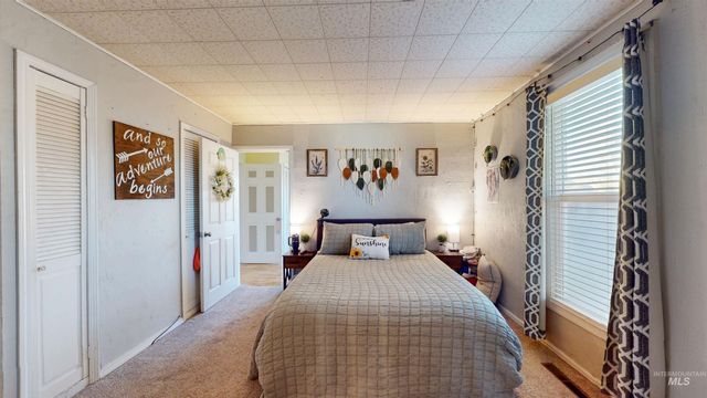 362 7th Ave N, Twin Falls, ID 83301