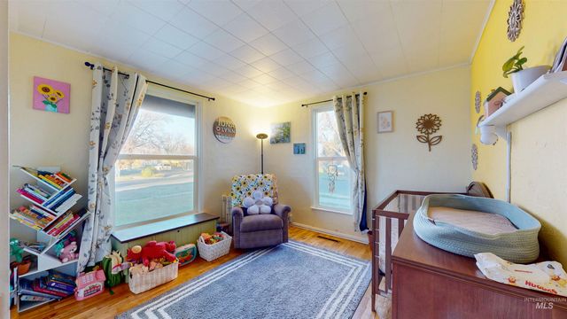 362 7th Ave N, Twin Falls, ID 83301