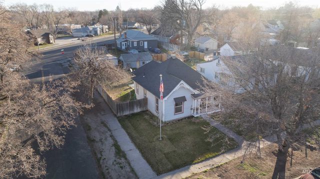 362 7th Ave N, Twin Falls, ID 83301