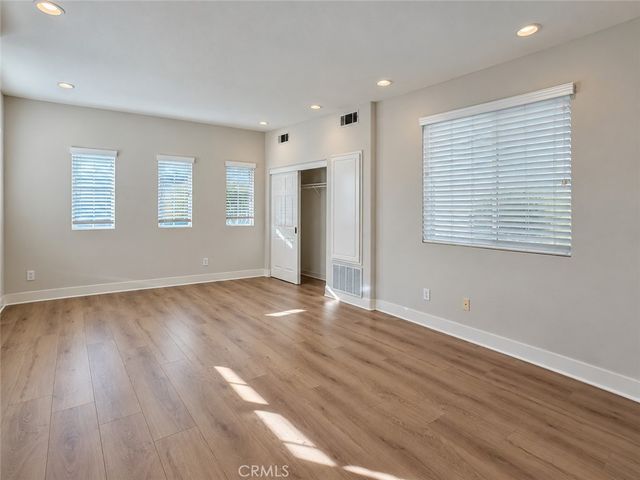 18 Lyon, Aliso Viejo, CA 92656