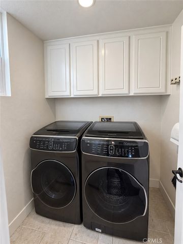18 Lyon, Aliso Viejo, CA 92656