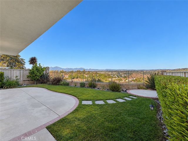 18 Lyon, Aliso Viejo, CA 92656