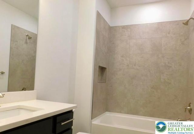 2321 Linford Place 102, Bethlehem City, PA 18017