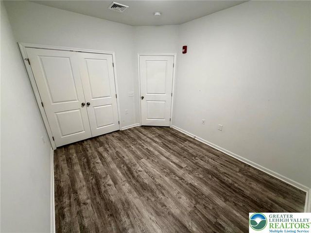 2321 Linford Place 102, Bethlehem City, PA 18017