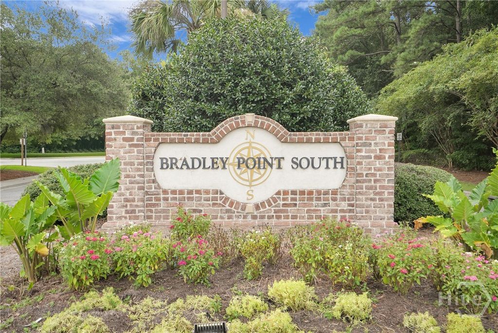 Image 32 of property listing at 12 Pomona Circle, Savannah, GA 31419