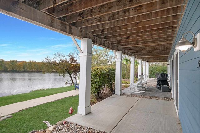 5 River Row, Ottawa, IL 61350