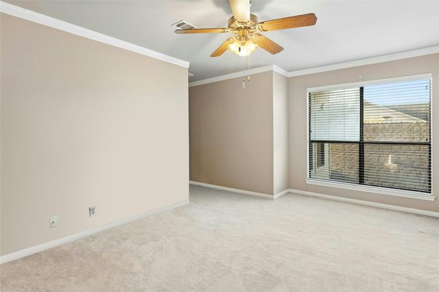 10900 Crown Colony DR 2, Austin, TX 78747