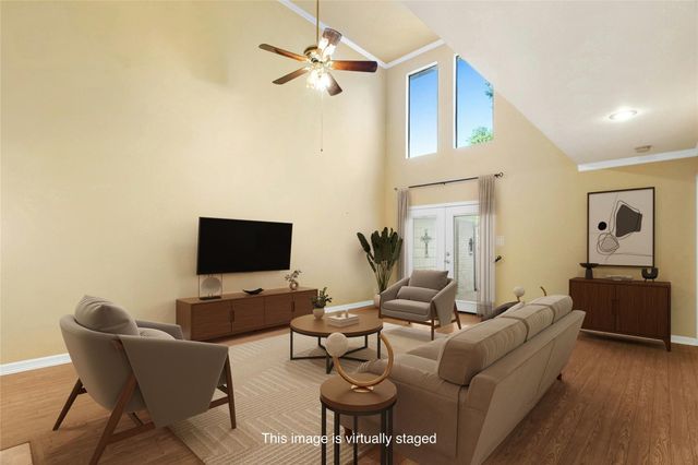 10900 Crown Colony DR 2, Austin, TX 78747