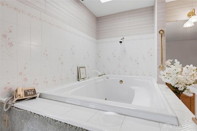 129 Outerview Drive, Xenia, OH 45385