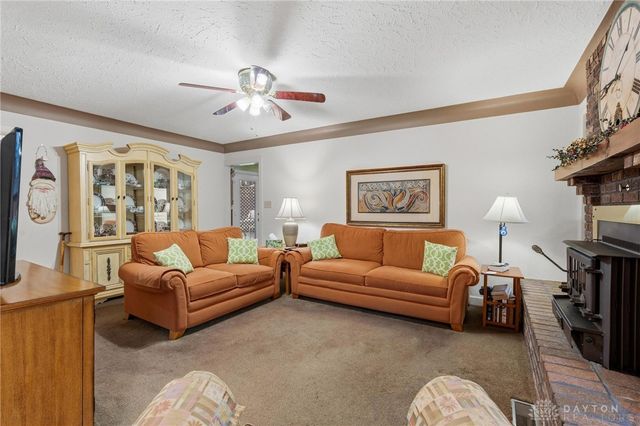 129 Outerview Drive, Xenia, OH 45385