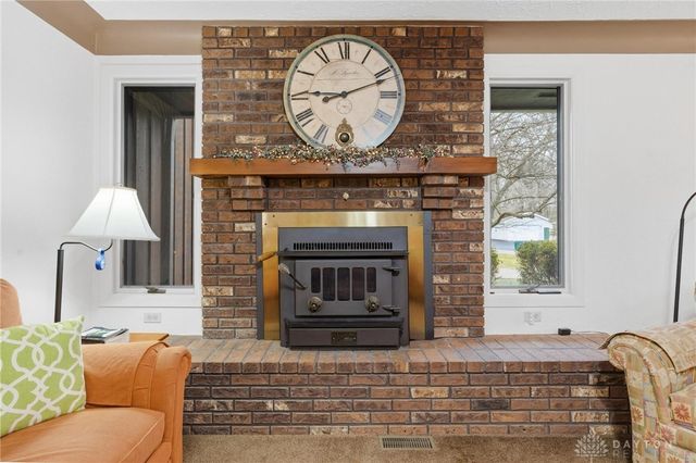 129 Outerview Drive, Xenia, OH 45385