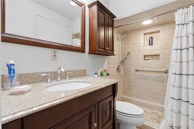 129 Outerview Drive, Xenia, OH 45385