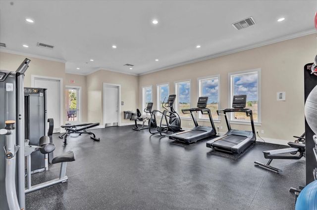 25 Del Palma Drive, Palm Coast, FL 32137