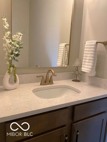 2212 Galleone Way, Plainfield, IN 46168