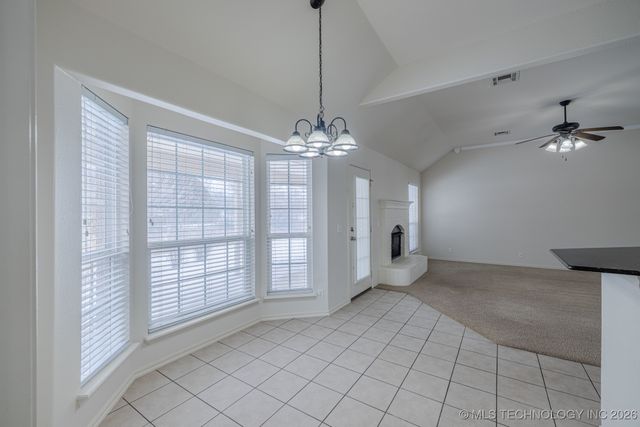 9109 N 153rd Court E, Owasso, OK 74055