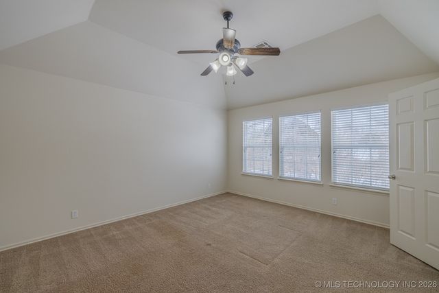 9109 N 153rd Court E, Owasso, OK 74055