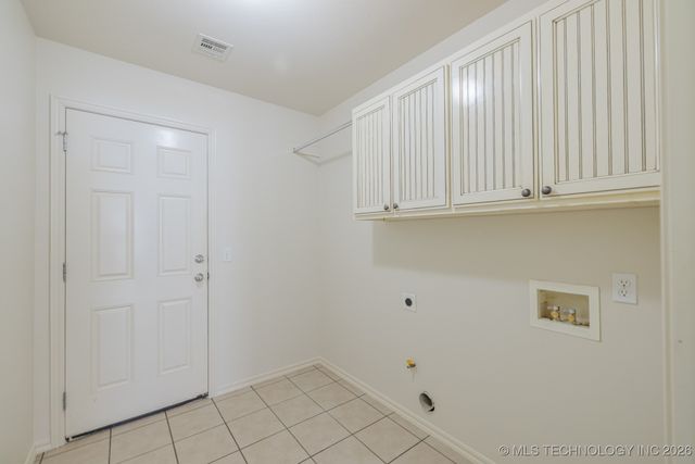 9109 N 153rd Court E, Owasso, OK 74055