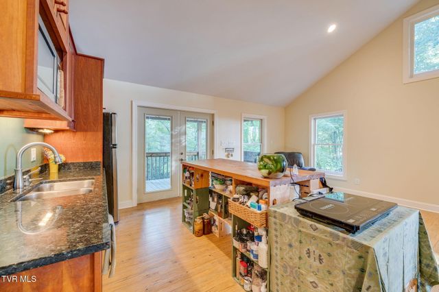 200 Preacher Laws Road, Afton, TN 37616