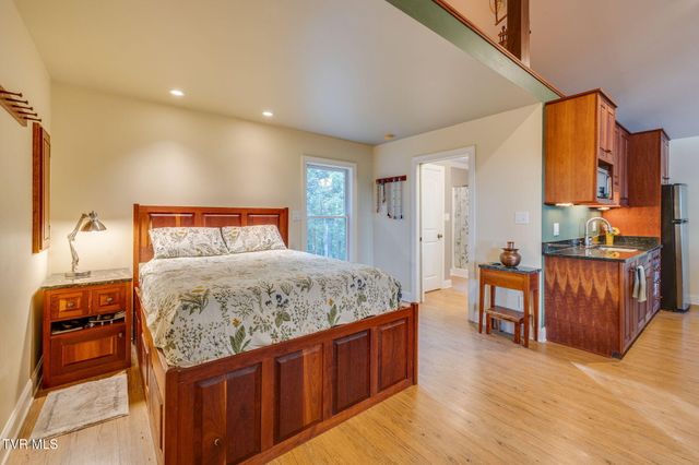 200 Preacher Laws Road, Afton, TN 37616