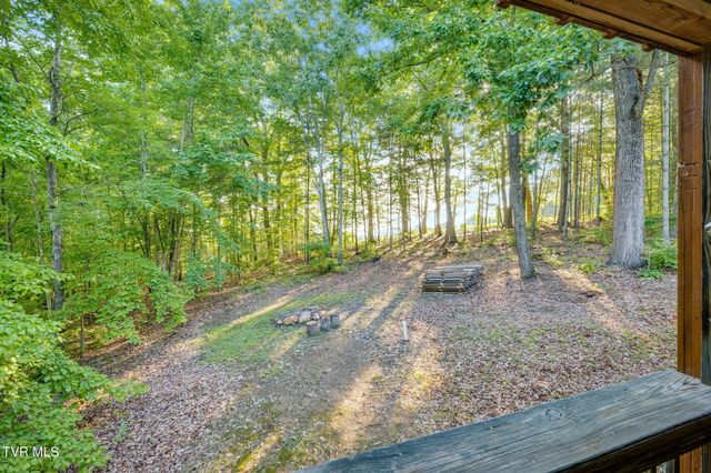 200 Preacher Laws Road, Afton, TN 37616