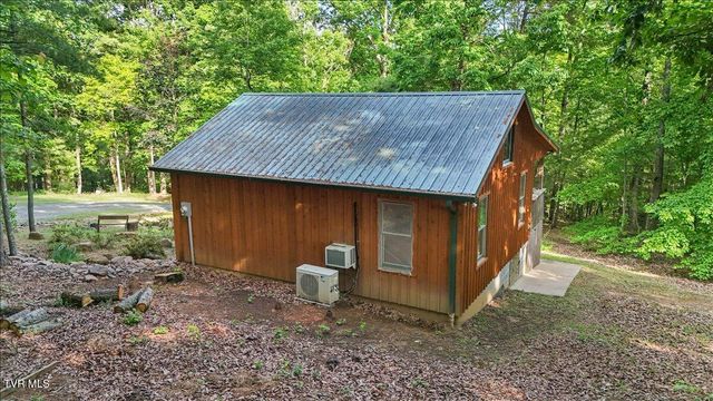 200 Preacher Laws Road, Afton, TN 37616