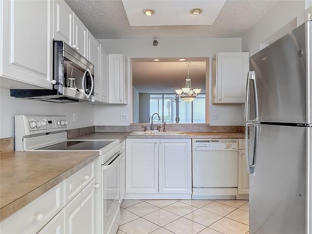 3740 PINEBROOK CIRCLE 607, Bradenton, FL 34209