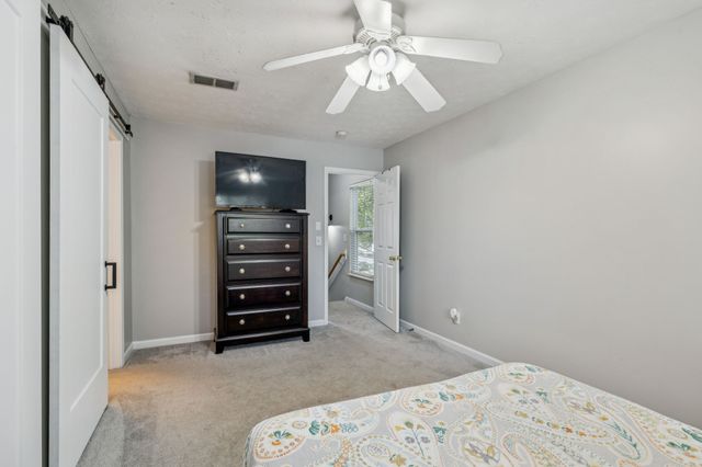 3323 Harpeth Springs Dr, Nashville, TN 37221