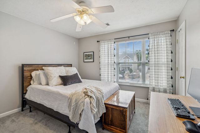 3323 Harpeth Springs Dr, Nashville, TN 37221