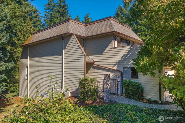 7423 Zircon Drive SW, Lakewood, WA 98498