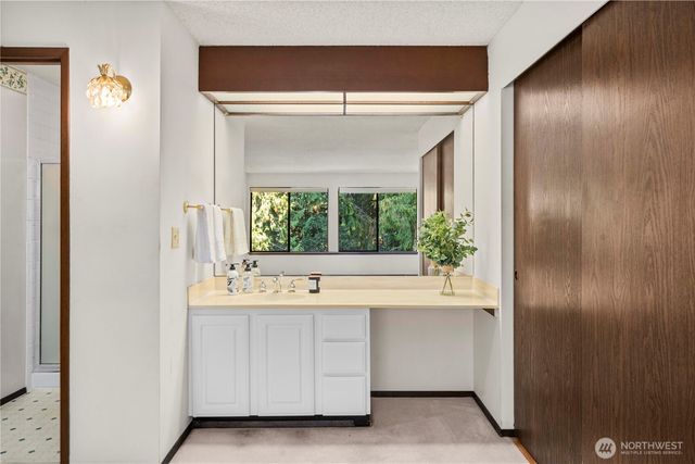 7423 Zircon Drive SW, Lakewood, WA 98498