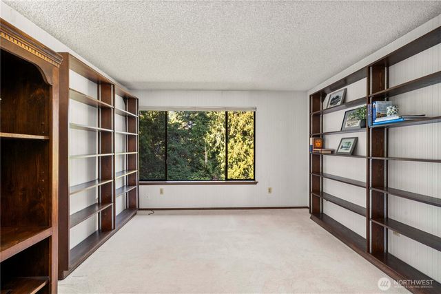 7423 Zircon Drive SW, Lakewood, WA 98498